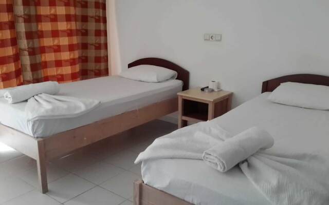 Ay Otel 2