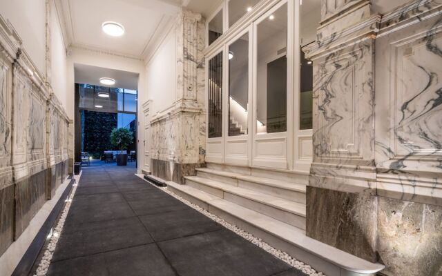 One Two Four Hotel & Spa