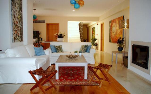 Astrolabe Hotel