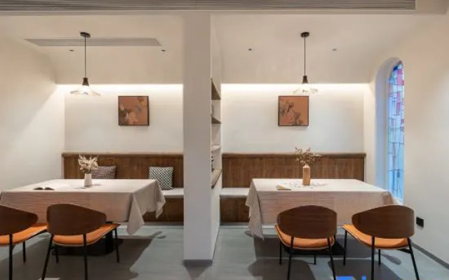 Wuyuan Jinyi · Yixiu Chunfeng Spring Courtyard Homestay (High Speed Railway Station) – Restaurant – Shangrao