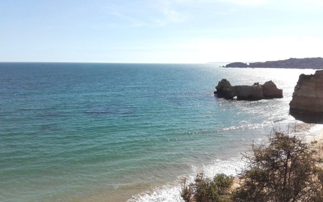 Sunny Apartment in Praia da Rocha