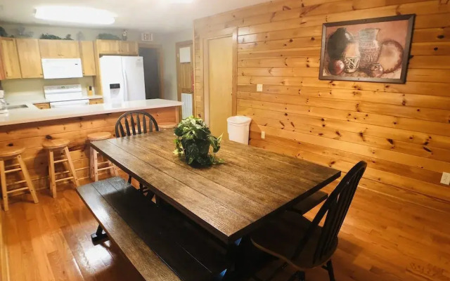 Briarstone Lodge Condo 13D - Two Bedroom Condo