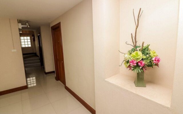 Nida Rooms Saraphi 99 Queen