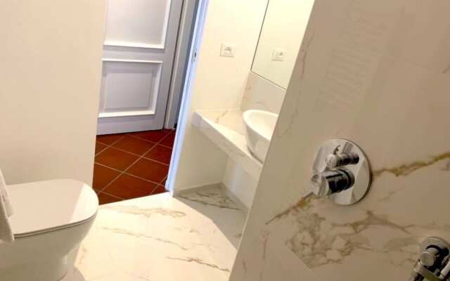 dHomes - Apartments and Rooms