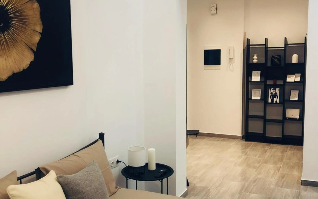 Beautiful designer Apartment new near Akropolis