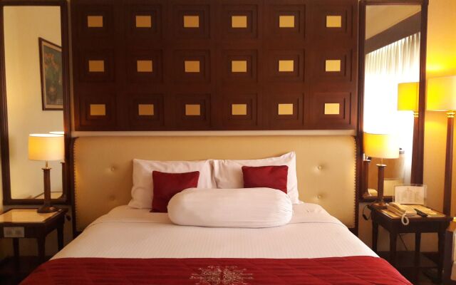 The Sunan Hotel Solo