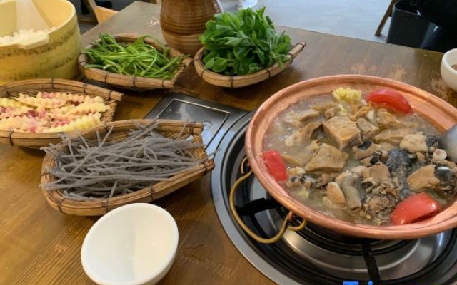 Vienna Hotel (Lijiang Old Town) – Meal – Lijiang