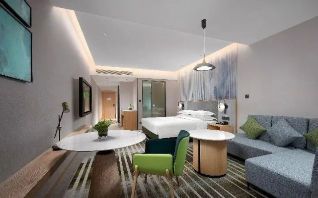 Holiday Inn Hotel & Sts Wuhan International Expo