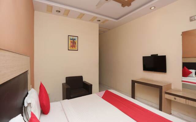 OYO 12914 Hotel Jagdish