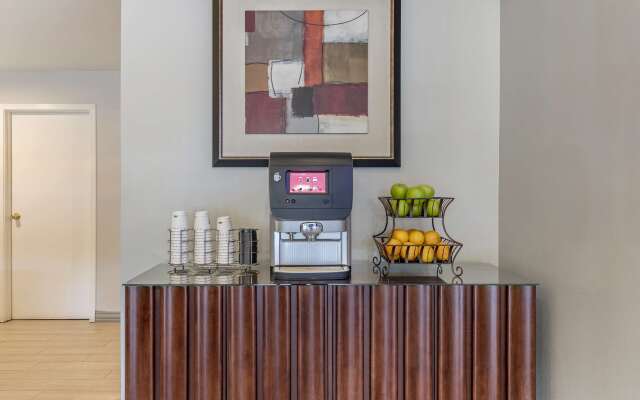 Best Western Plus Executive Inn