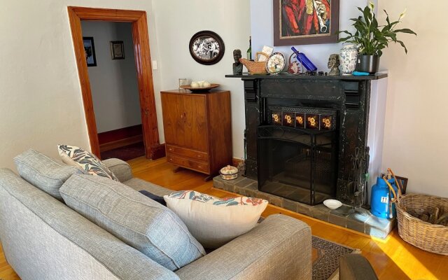 Whistlewood Guest House  Walmer