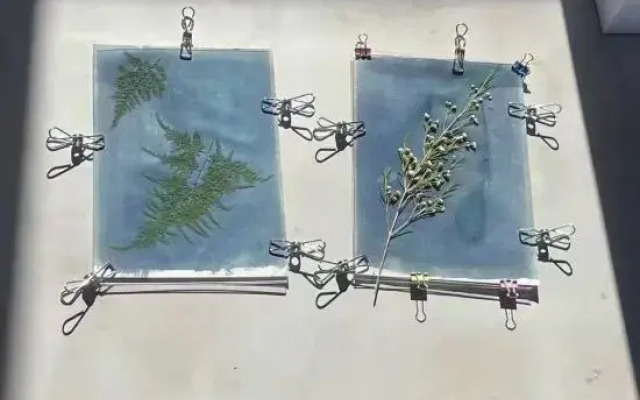 Sanya Yomovo – Bridge House Art Inn