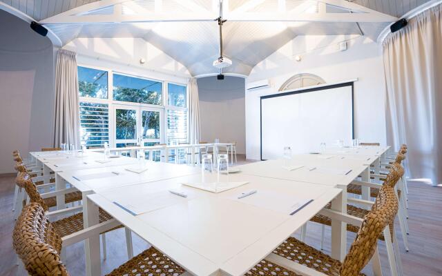 DoubleTree by Hilton Noumea Ilot Maitre Resort