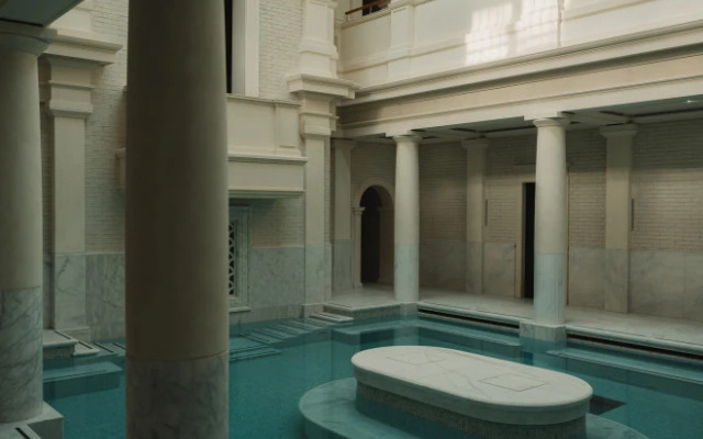 Estelle Manor