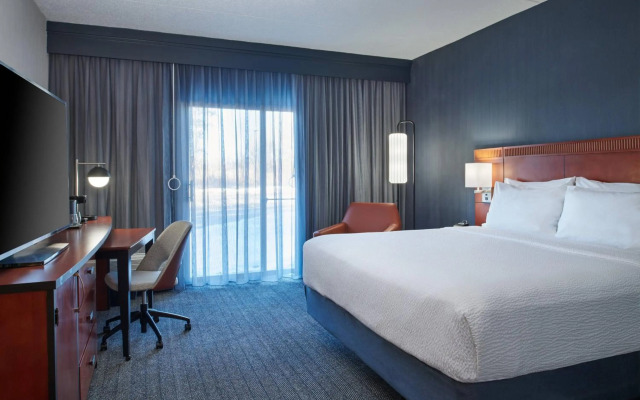 Courtyard by Marriott Chicago Lincolnshire