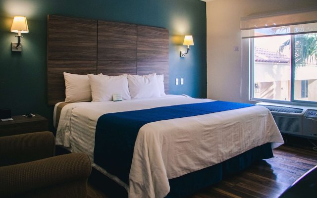 Best Western Plus Cumbres Aeropuerto