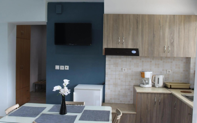 Village Drapanias Apartments