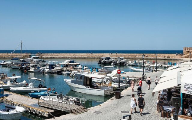 Avra Apartments Venetian Harbour
