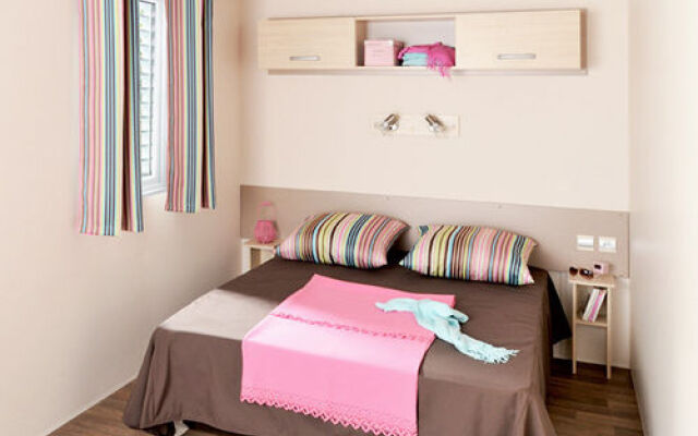 Azur Soleil - Les Pins Maritimes - Campground