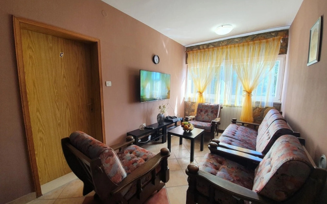 Villa IN