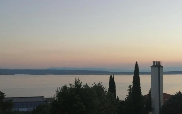 Guesthouse Porto 100m see, close Sandy beach, Pebble beach