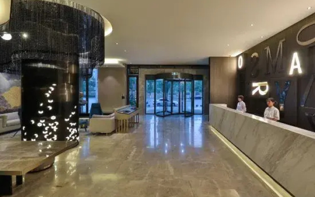 Orange Changsha Yanghu New City Metro Station Hotel