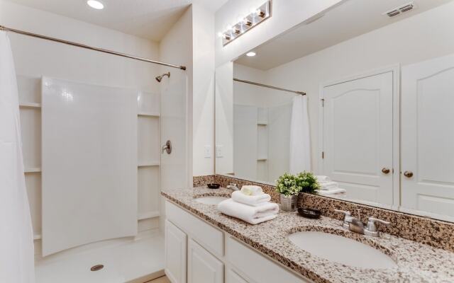 Exceptional 5 Bed 4,5 Ba Villa Gamerm