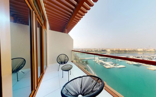 Tanin - Designer Studio With Mesmerizing Sea View