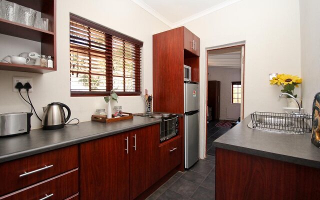 Kogman and Keisie Guest Farm