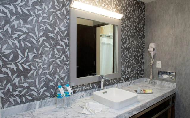 Holiday Inn Express & Suites Queretaro