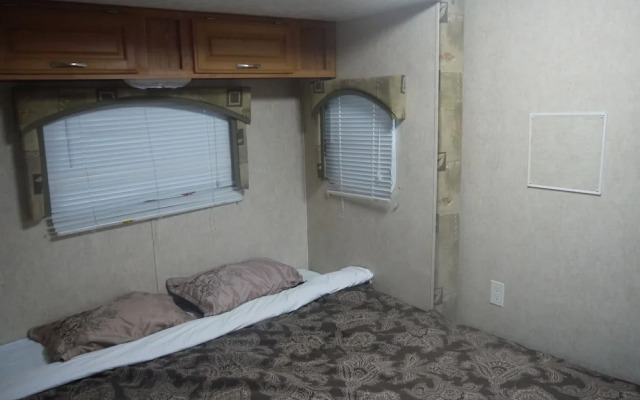 Kariyushi Trailer House