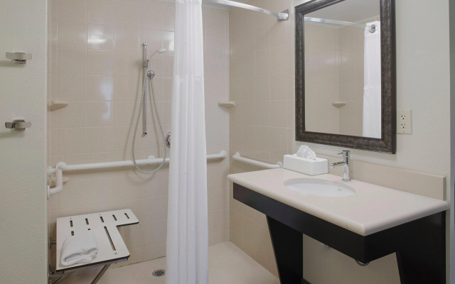 Staybridge Suites Fayetteville/Univ Of Arkansas by IHG