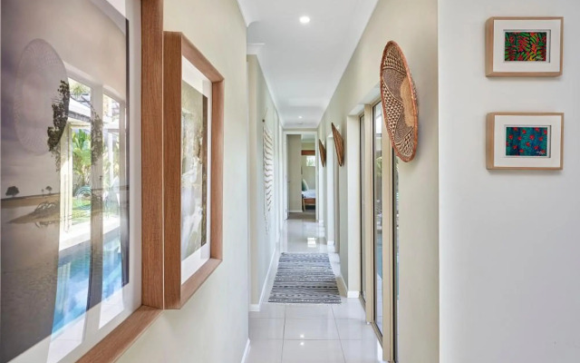 Escapades @ Palm Cove