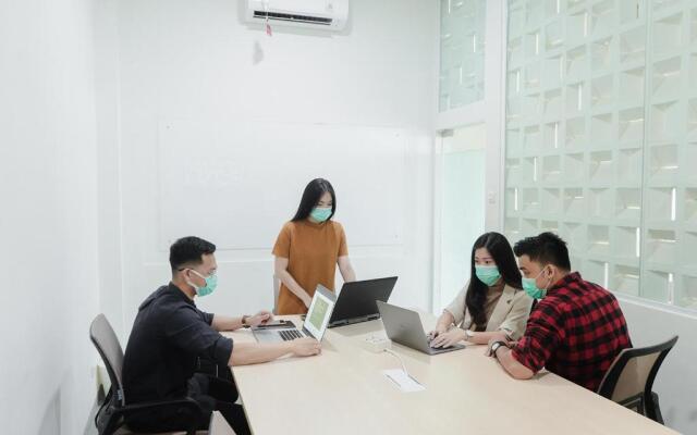 Social Hub by TwoSpaces