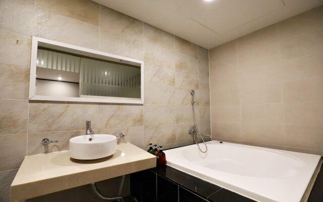 Dongducheon Lexy Hotel