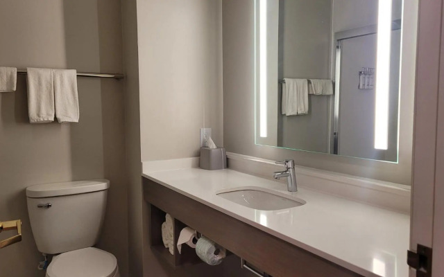 Holiday Inn Express Plymouth