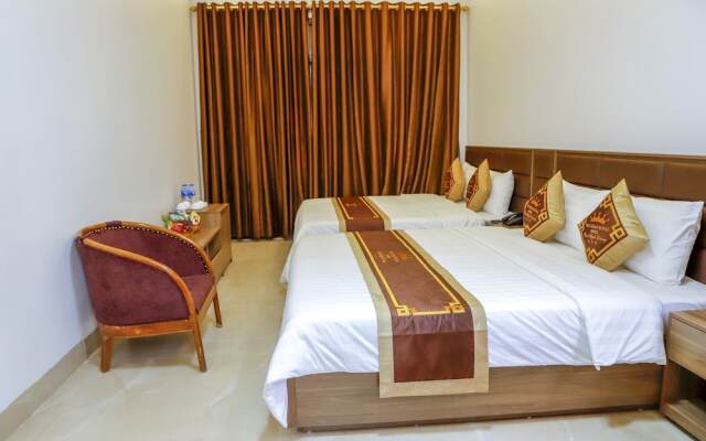 Van Xuan Royal Hotel