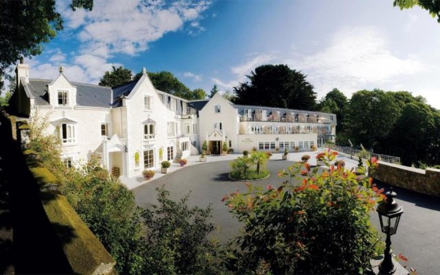 Fermain Valley Hotel