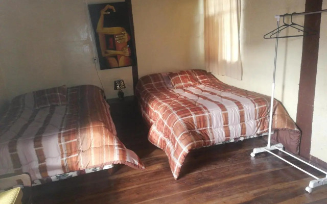 Montano Camping & Hostel