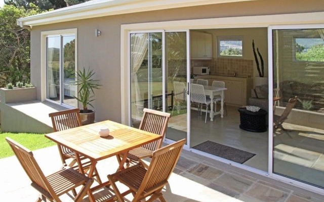 African Queen Guest House