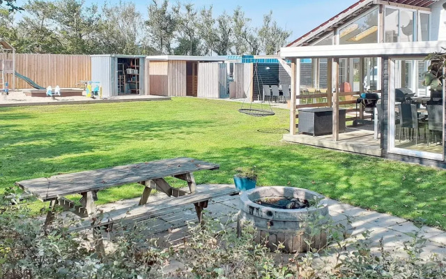 12 Person Holiday Home in Vinderup-by Traum