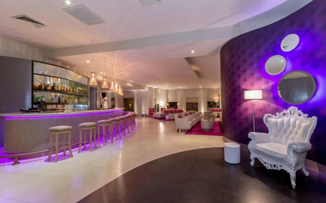 Hotel NYX Cancun All Inclusive