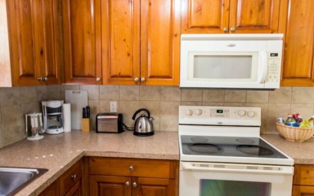 See More Villas Juba Sound