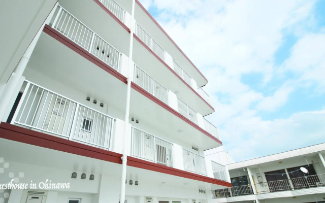 Condominium GOLF GOLF Tsuboya