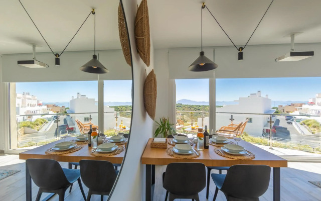 Views, Terrace & Pool - Fibre WIFI - SimplyTarifa