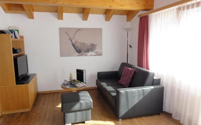 Helvetia Apartments