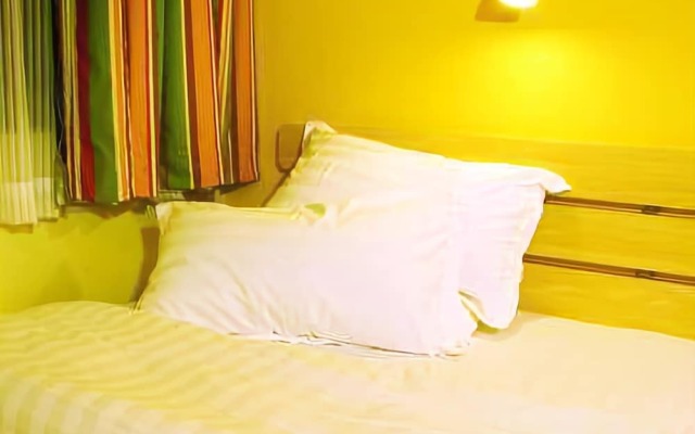 7 Days Inn