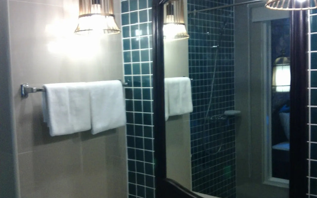 Suan Bua Hotel & Resort