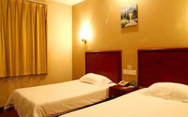 GreenTree Inn Jinan Daming Lake Hotel – Guest Rooms – Jinan