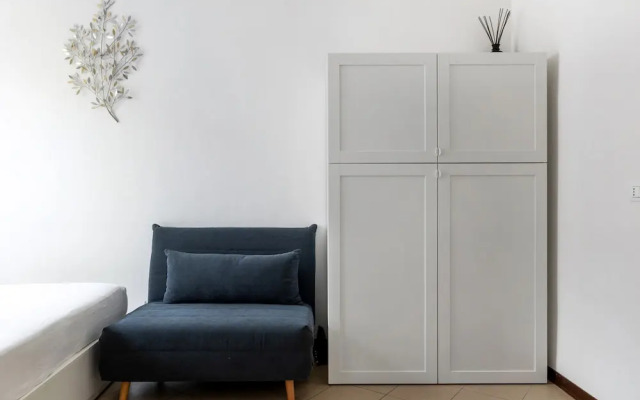 White Leaves Studio by Wonderful Italy